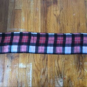 31 Avenue scarf